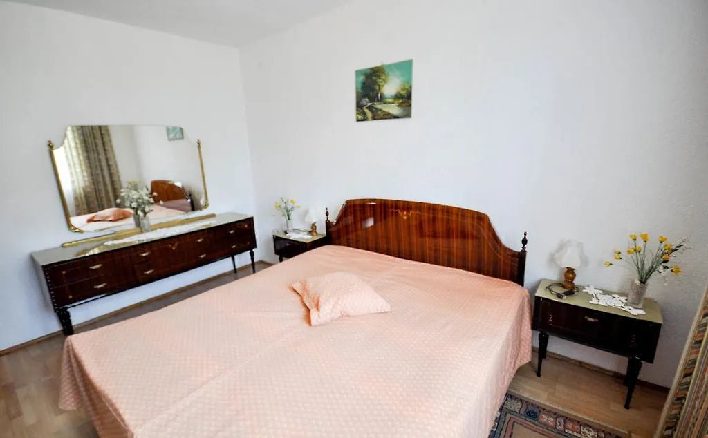 Jurica Apartments Novigrad